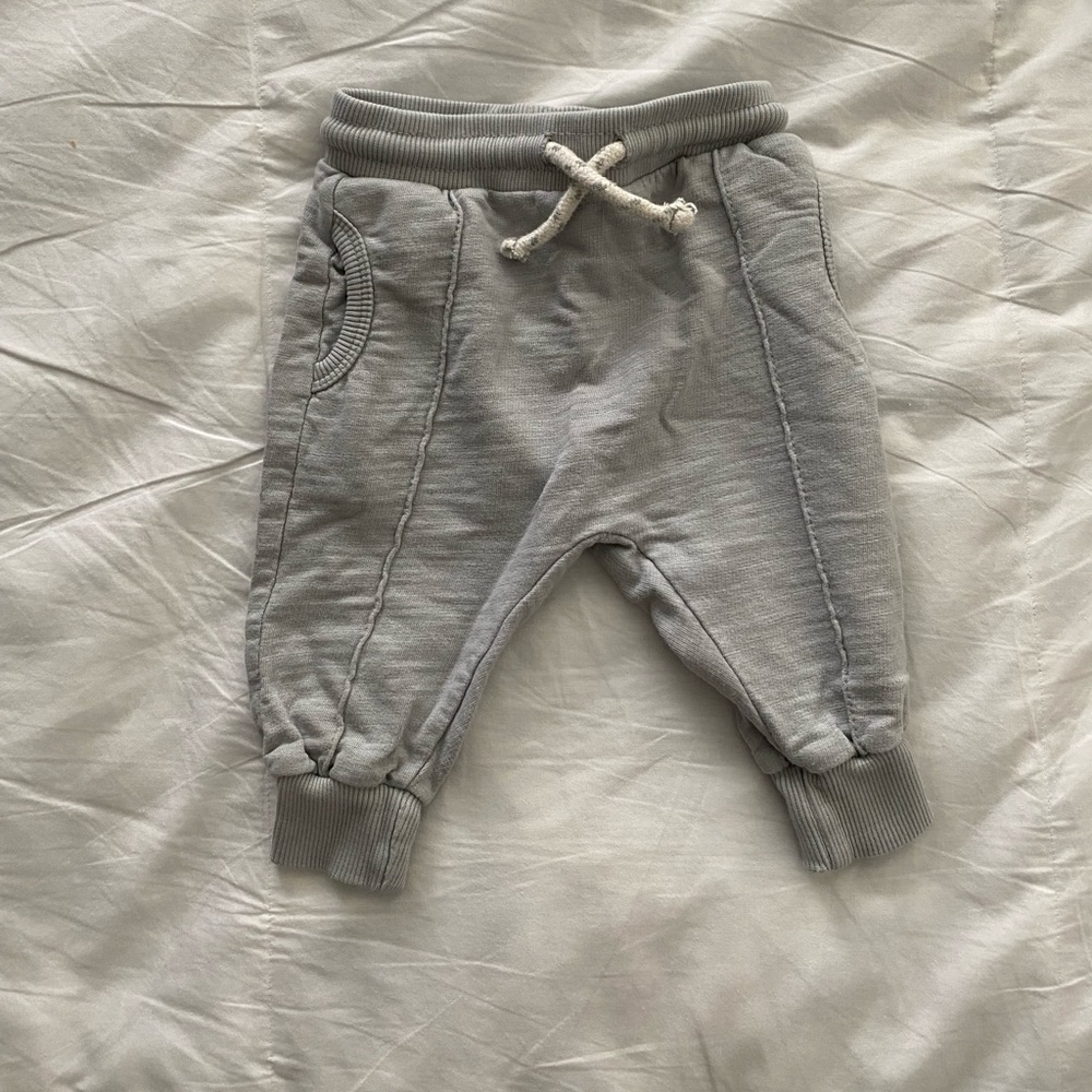 Zara 3-6 months light grey sweatpants